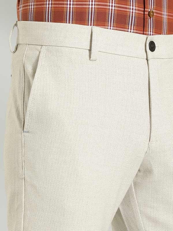 Indian Terrain Men's Slim Fit Printed Beige Trousers